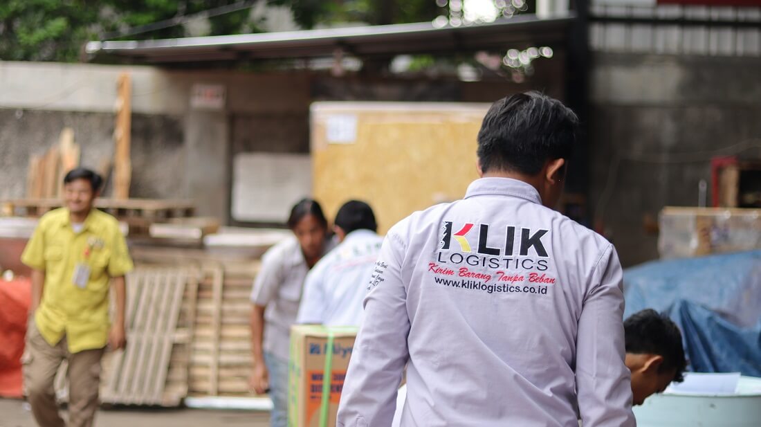 ekspedisi palembang padang